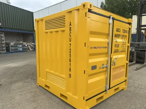 8ft Container ABCU7250189 in Brisbane