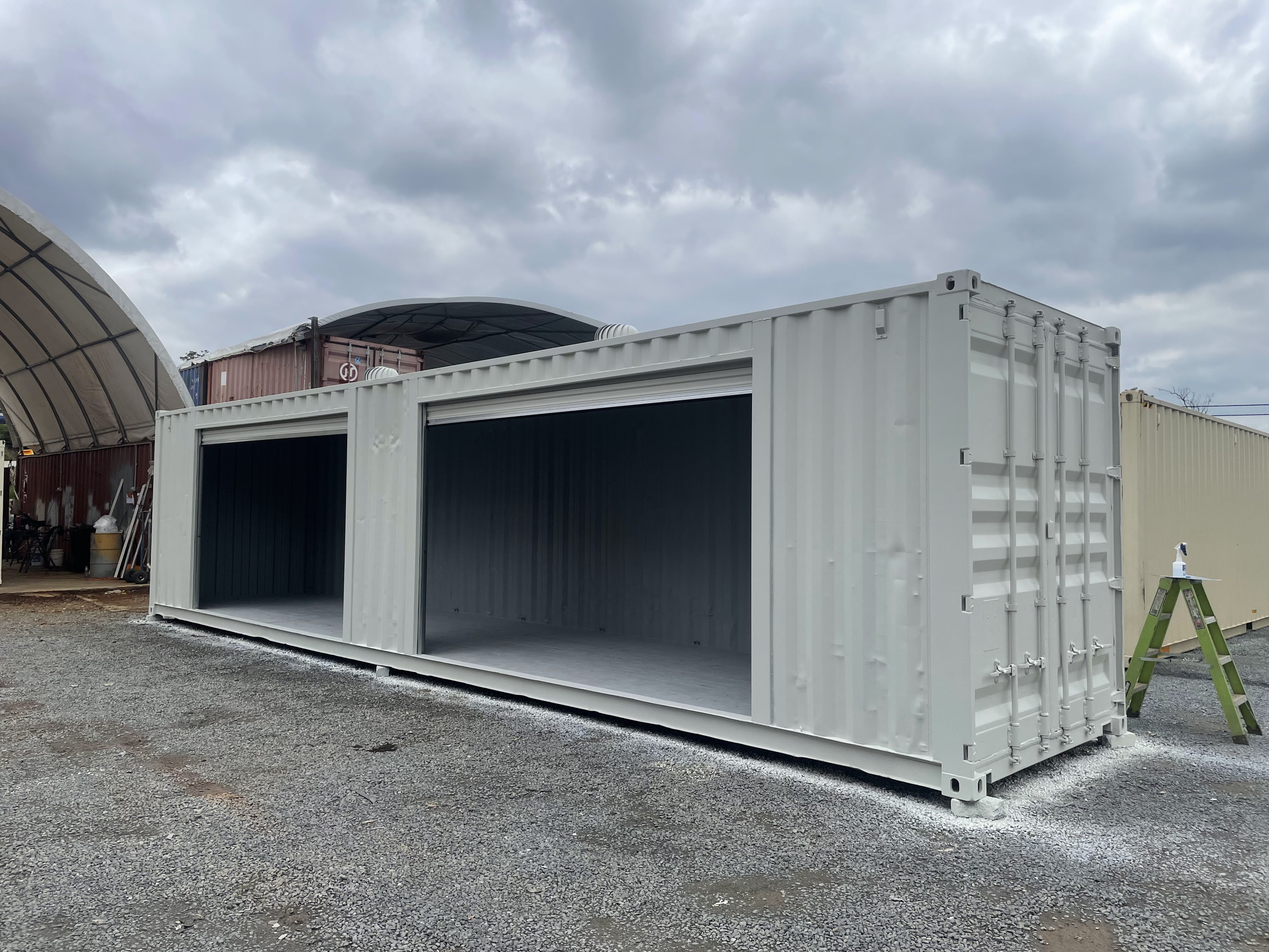 Modified 40ft container with 2 roller doors