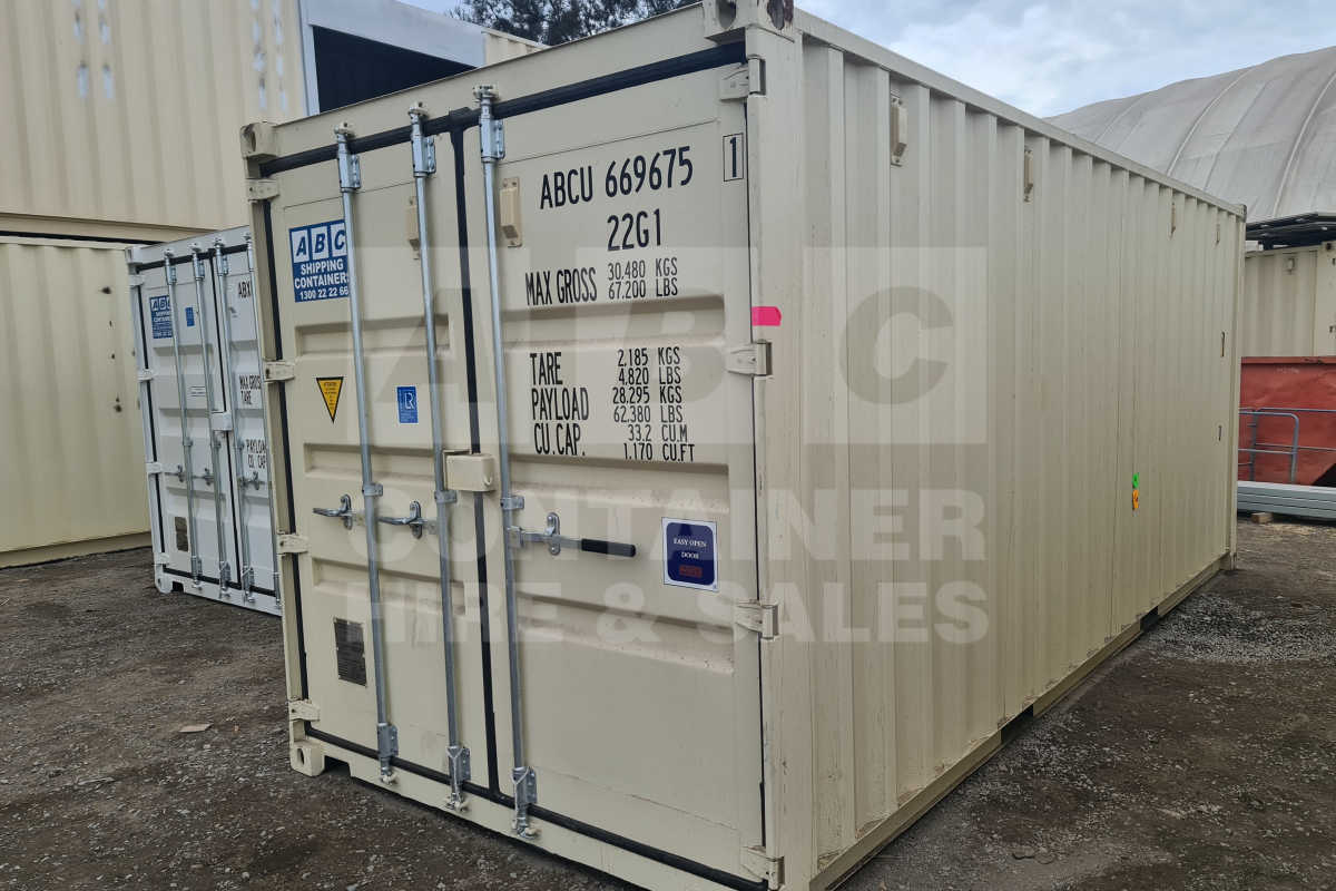 Rank 10 out of 10 new build cream 20' Standard Height Steel Container (with doors one end only) in Cairns.