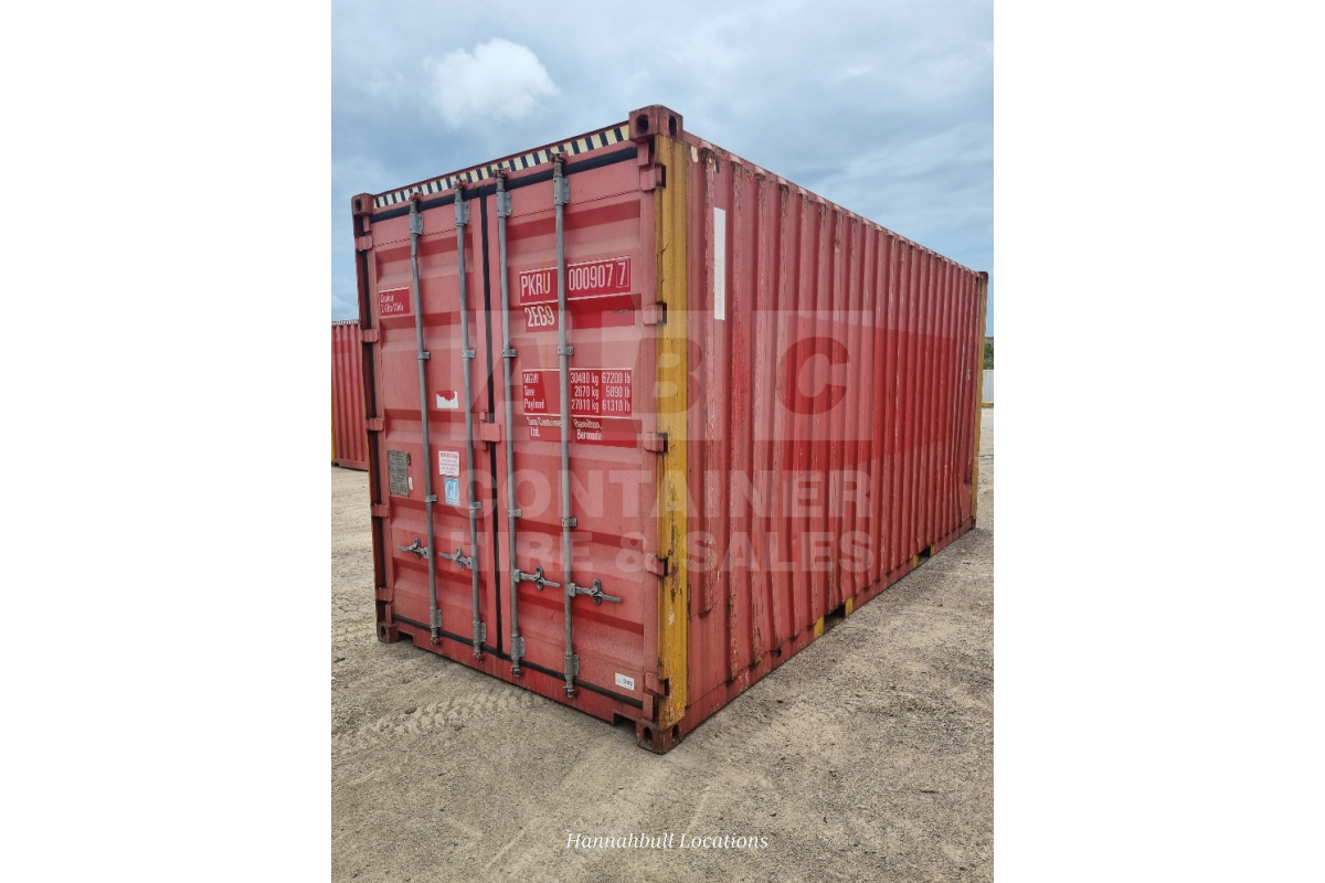 Rank 6 out of 10 used red 20' High Cube Bulker (2PW) Container Steel Floor with roof hatches in Townsville.