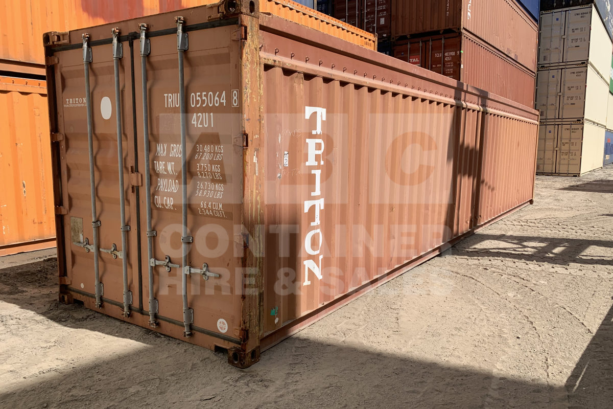 Rank 3 out of 10 used brown 40 foot standard height open top container (tarp and wire) timber floor in Brisbane.