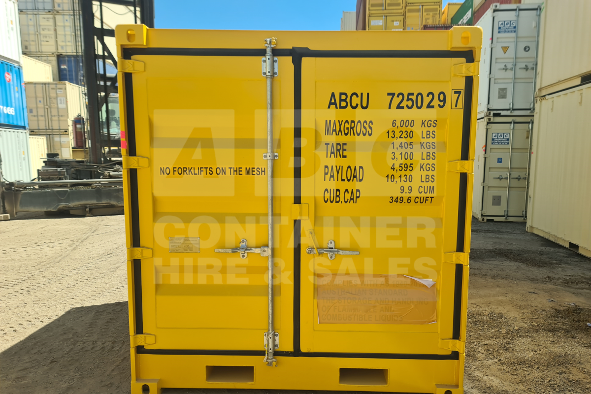 8' Dangerous Goods Container