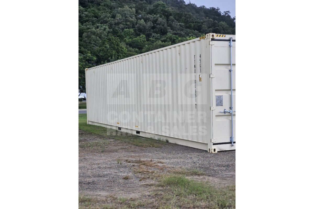 40 Foot High Cube side opening - 4 Door