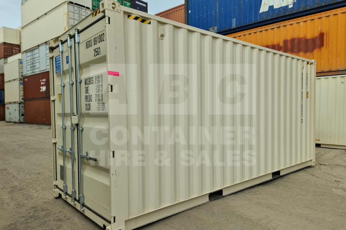 Rank 10 out of 10 new build cream 20 foot high cube steel container (with steel floor) in Brisbane.