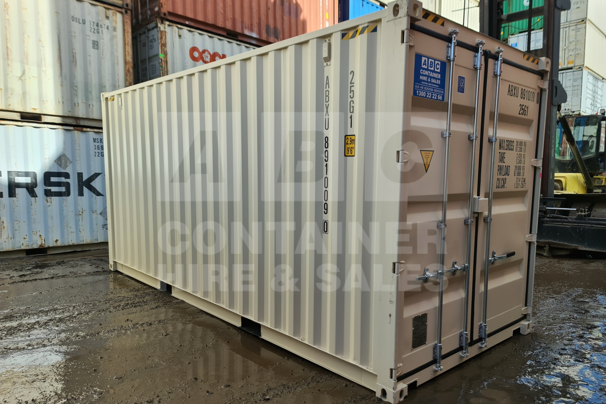 Rank 9 out of 10 new build cream 20 foot high cube steel container (with steel floor) in Brisbane.