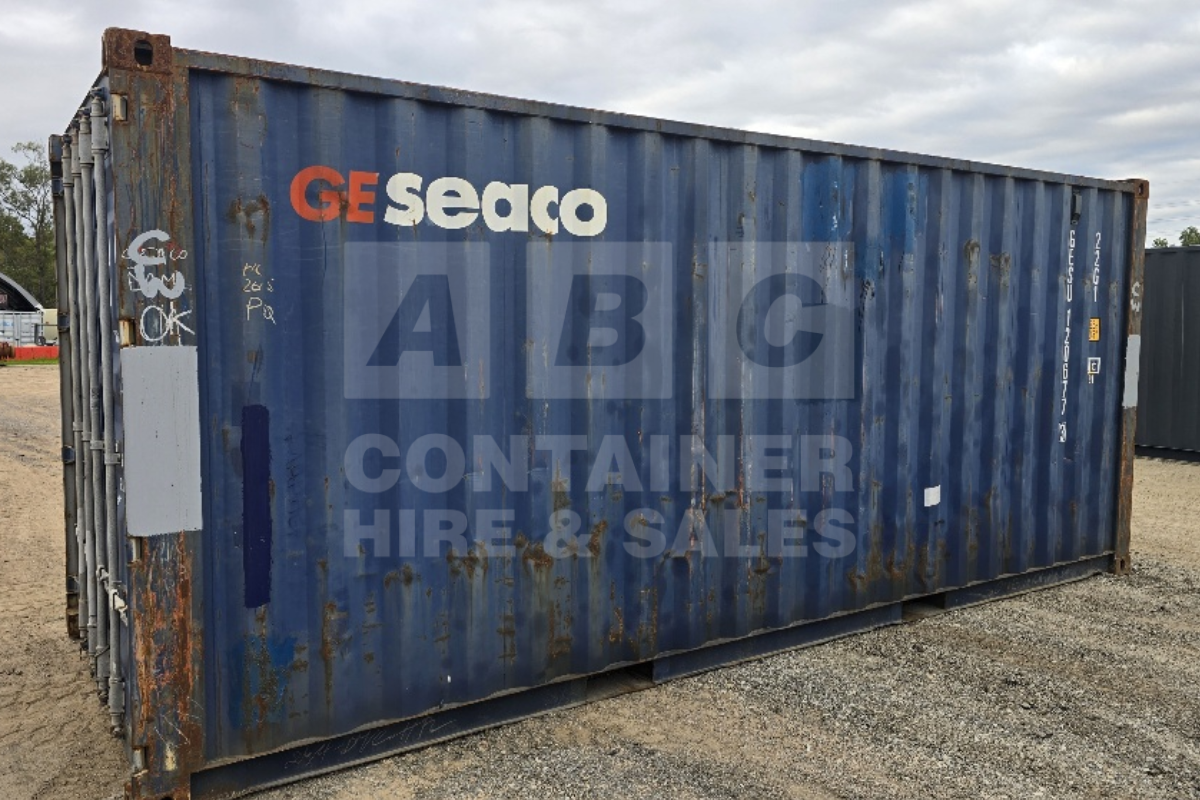 Rank 4 out of 10 used blue 20' Standard Height Steel Container (with doors one end only) in Townsville.