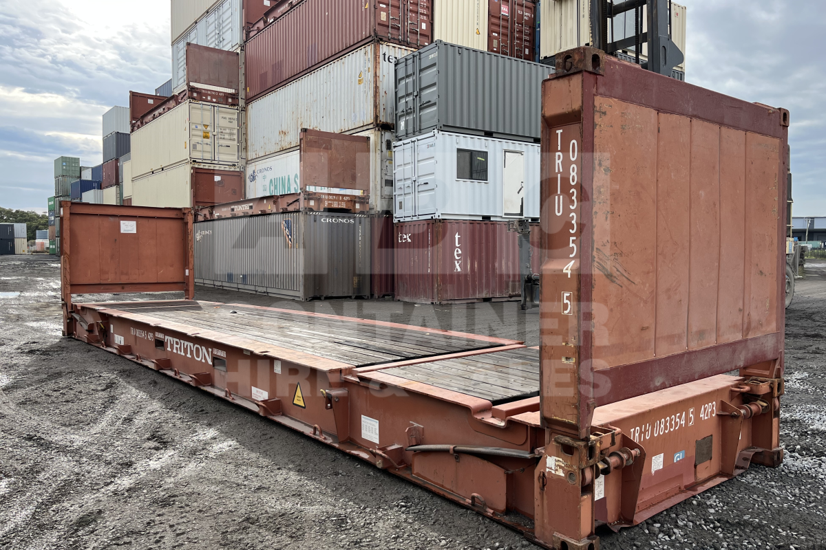 Rank 4 out of 10 used brown 40 foot flat rack (with 8.5 feet end walls) in Brisbane.